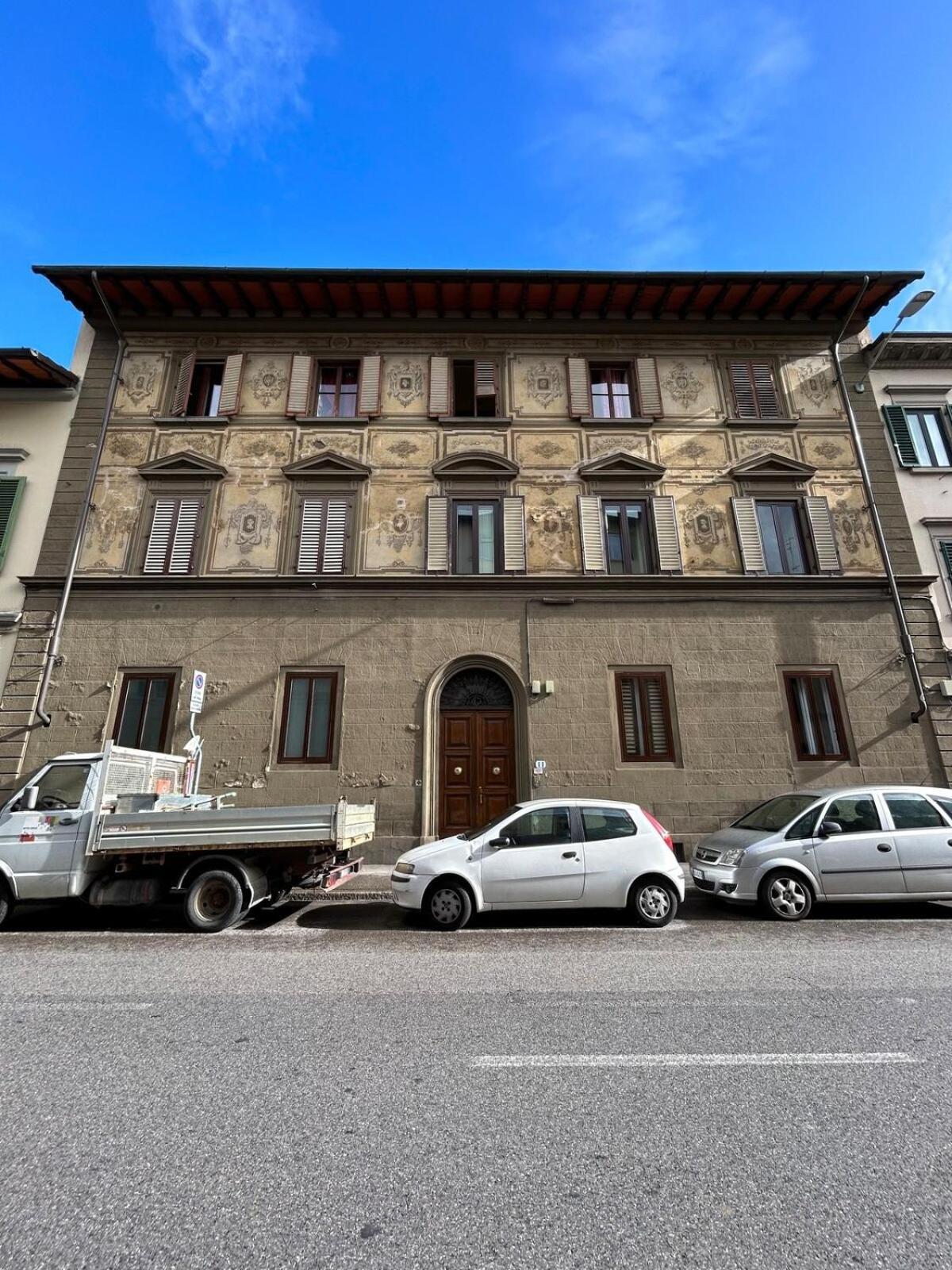 Apartment Intero Alloggio In Affitto *